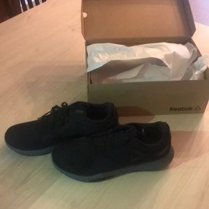 Reebok sneakers size 11 men